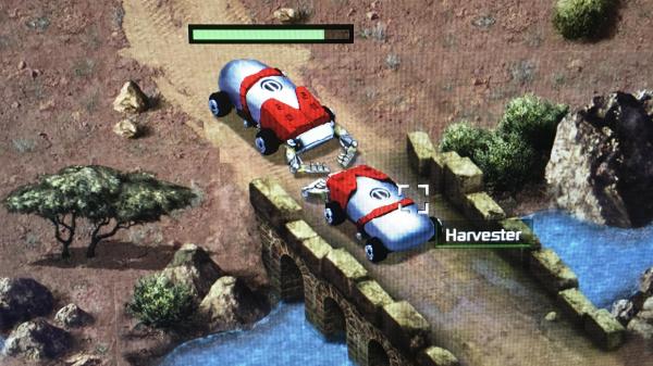 To show how precise to the original the remastered is, the harvesters are still blocking each other.